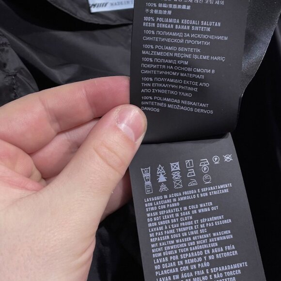 Prada 2019 Black Cropped Windbreaker Jacket - Picture 9 of 9